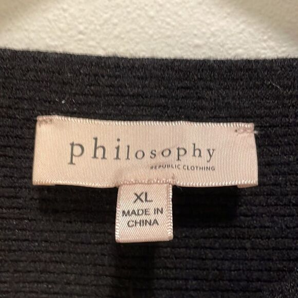 PHILOSOPHY woman’s black boat neck long sleeve black sweater - Picture 3 of 10